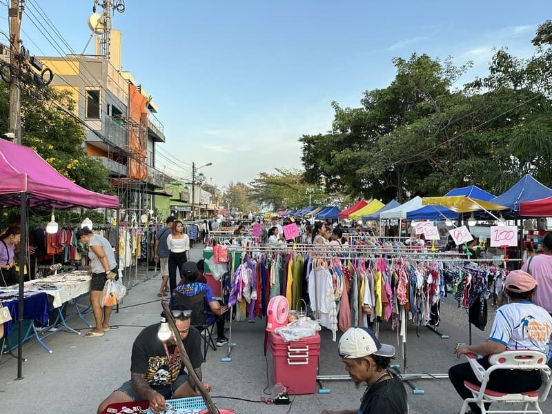 Street Market, How to Get to Koh Phangan, Thailand